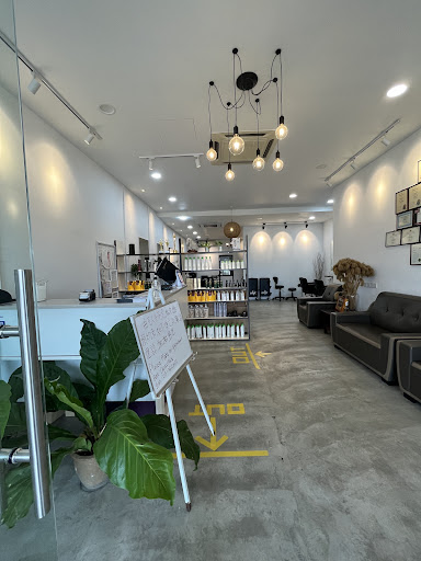 Boon Hair & Beauty