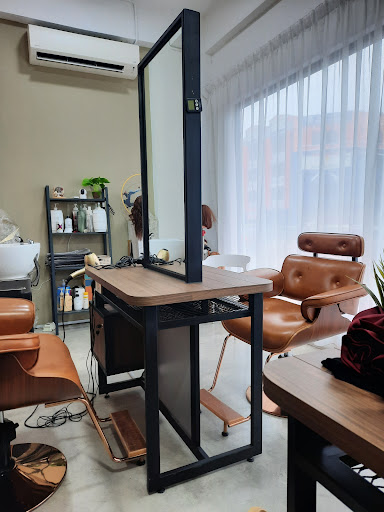 DNext Salon