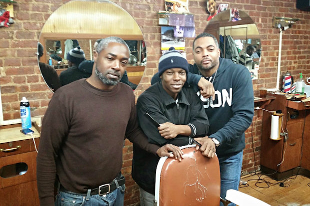 HEADHUNTER BARBERSHOP