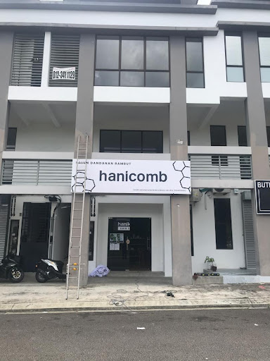 Hanikomb Hair Studio