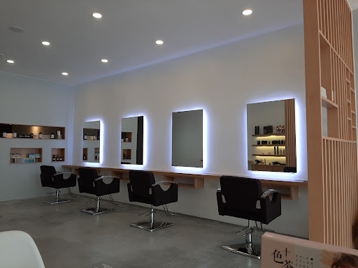 N&K Hair Saloon