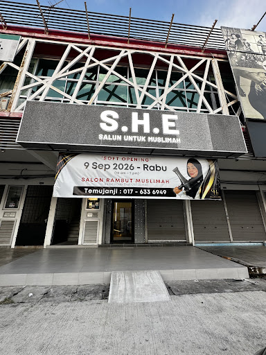 Salon Hijab Eksklusif SHE (BERTAM)