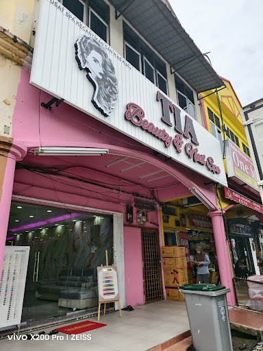 Tia Beauty Nail Spa Batu 6